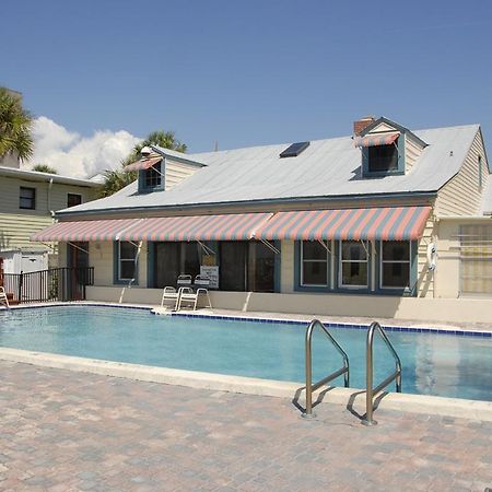 Motel Gulf Towers à Indian Rocks Beach Extérieur photo