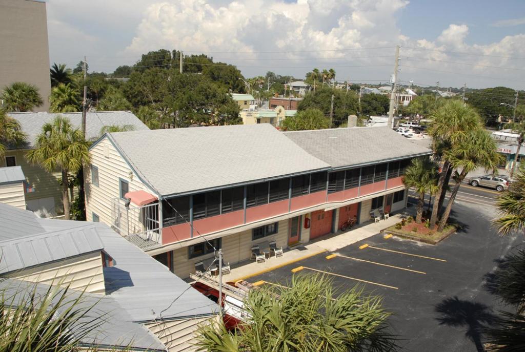 Motel Gulf Towers à Indian Rocks Beach Extérieur photo